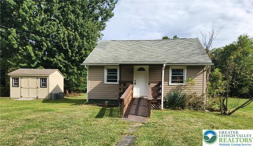 274 Old Allentown Rd, WIND GAP, PA, 18091-9707 | Card Image