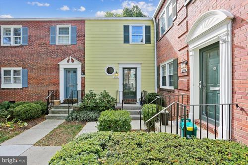 9-6734 Hillandale Rd, CHEVY CHASE, MD, 20815-6404 | Card Image