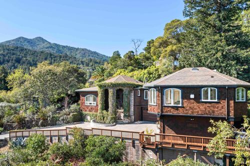 33 Acorn Way, Kentfield, CA, 94904 | Card Image