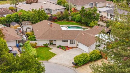 12817 Saratoga Glen Ct, Saratoga, CA, 95070-3547 | Card Image
