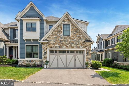 821 Greenwich Dr, AMBLER, PA, 19002-6059 | Card Image