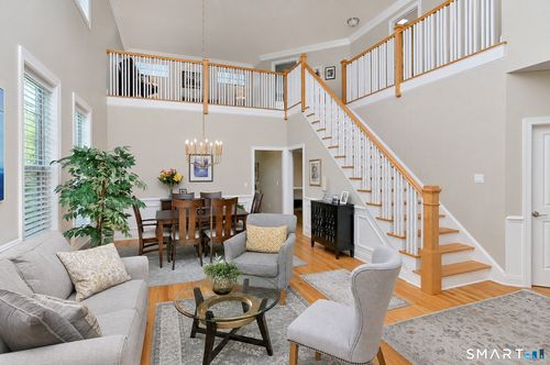 78-78 Great Hill Dr, Bethel, CT, 06801-1880 | Card Image