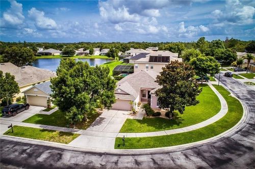 2672 Bellewater Pl, OVIEDO, FL, 32765-5025 | Card Image