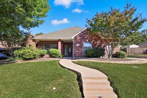 1305 Palo Verde Dr, Denton, TX, 76210-3430 | Card Image