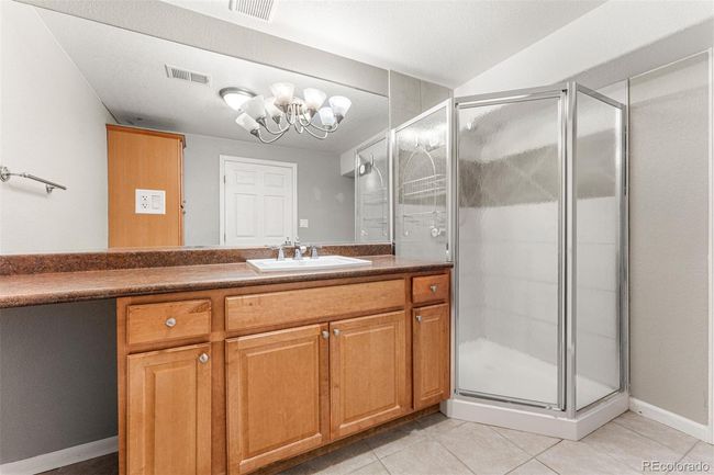 Basement guest bathroom | Image 34