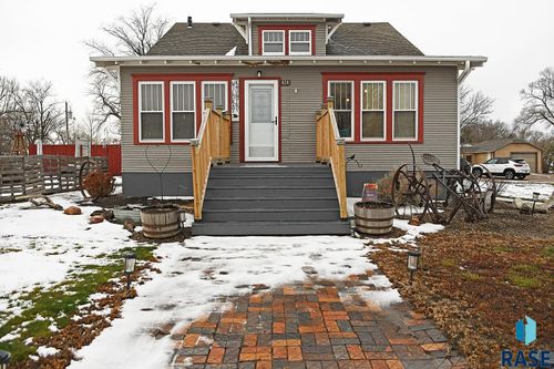 624 Main St Street, Pukwana, SD, 57370 | Card Image