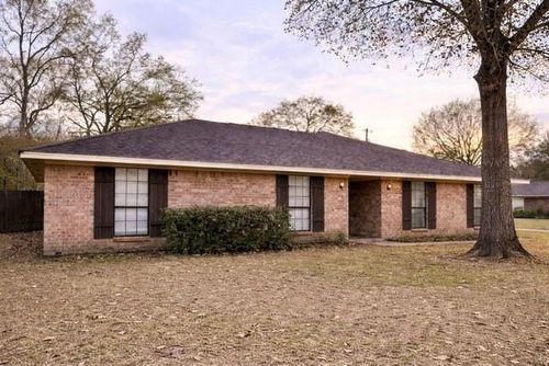 455 County Road 774, Buna, TX, 77612-5935 | Card Image