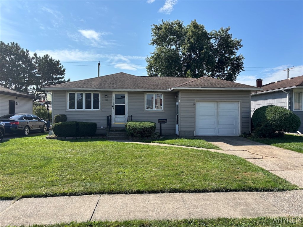 Crandon Blvd, Buffalo, NY 14225