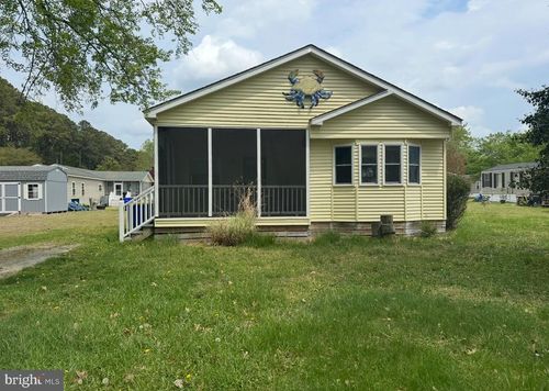 20893-35037 W Harbor Dr, MILLSBORO, DE, 19966-6753 | Card Image