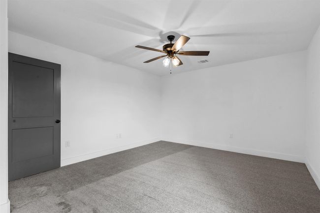 Upstairs Bedroom | Image 31