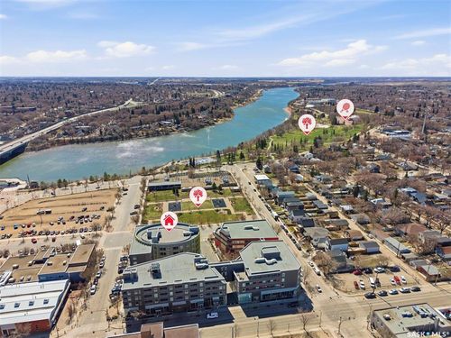 204-409 Av B S, Saskatoon, SK, S7M5M8 | Card Image
