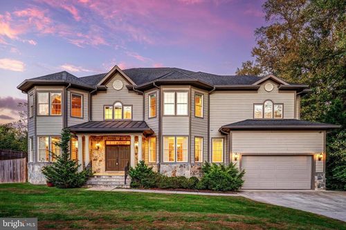 829 Golden Arrow St, GREAT FALLS, VA, 22066-2517 | Card Image