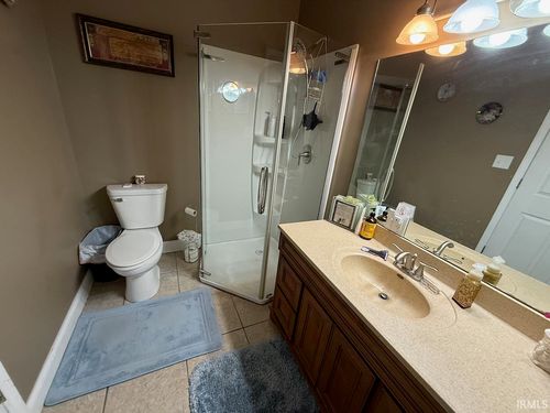 201 E Gibson Street, Haubstadt, IN, 47639 | Card Image