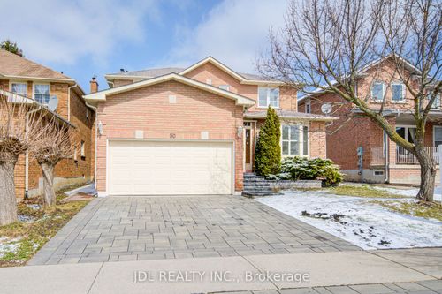 50 Summitcrest Dr, Richmond Hill, ON, L4S1A7 | Card Image