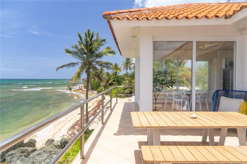 294 Bravos De Boston, VIEQUES, PR, 00765 | Card Image