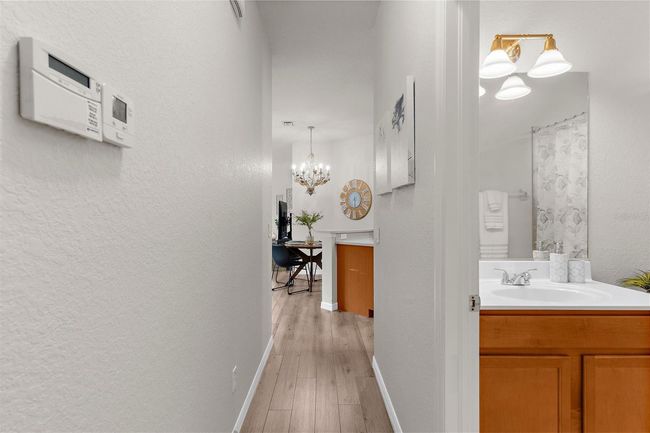 11819 Tempest Harbor Loop, House other with 3 bedrooms, 2 bathrooms and null parking in VENICE FL | Image 18