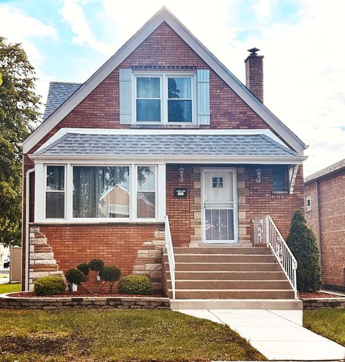 g-6758 S Karlov Avenue, Chicago, IL, 60629 | Card Image