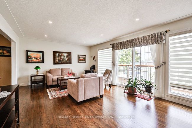 59 Menno St, House other with 4 bedrooms, 2 bathrooms and 6 parking in Breslau ON | Image 13