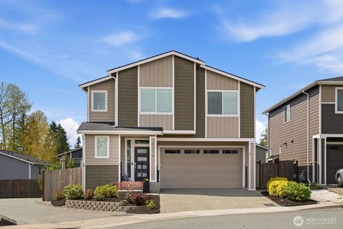2310 115th Dr Se, Lake Stevens, WA, 98258-9375 | Card Image