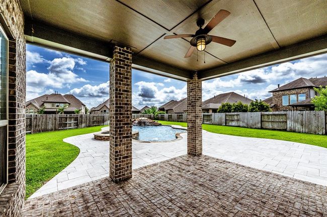 10318 Easterly Ln, House other with 4 bedrooms, 3 bathrooms and 3 parking in Cypress TX | Image 39