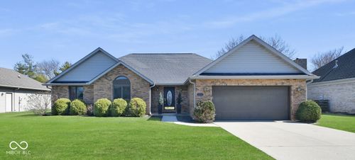 700 Buckingham Rd, Yorktown, IN, 47396-9482 | Card Image