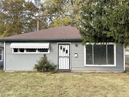 12510 Summerland Ave, Cleveland, OH, 44111-5161 | Card Image