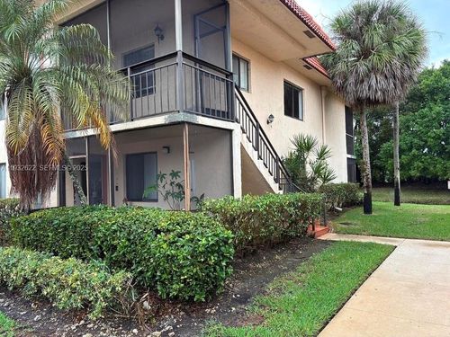 apt-104-341 Lakeview Dr, Weston, FL, 33326-1343 | Card Image