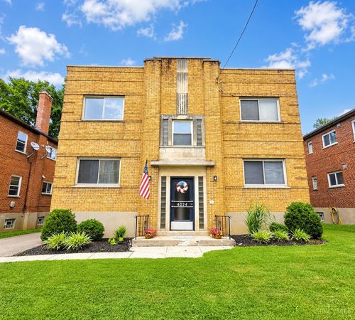 4224 Virginia Ave, Cincinnati, OH, 45223-1987 | Card Image