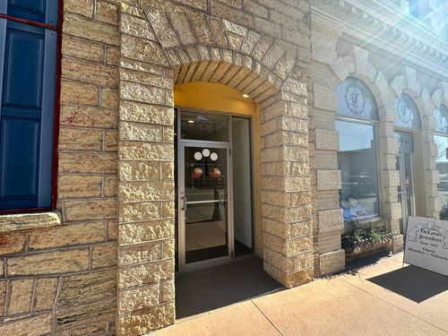 apt-305-405 Main St, Red Wing, MN, 55066-2339 | Card Image
