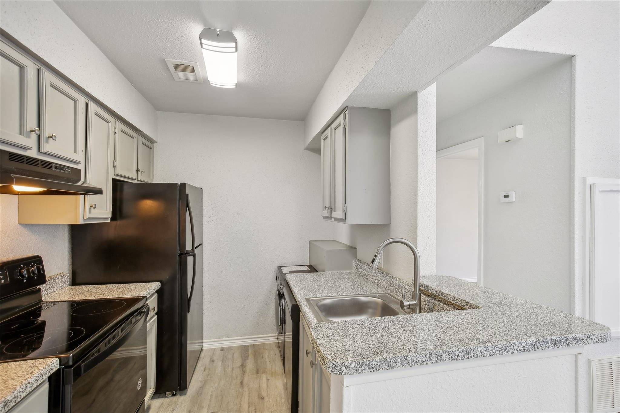 Residential Lease in Montgomery 3