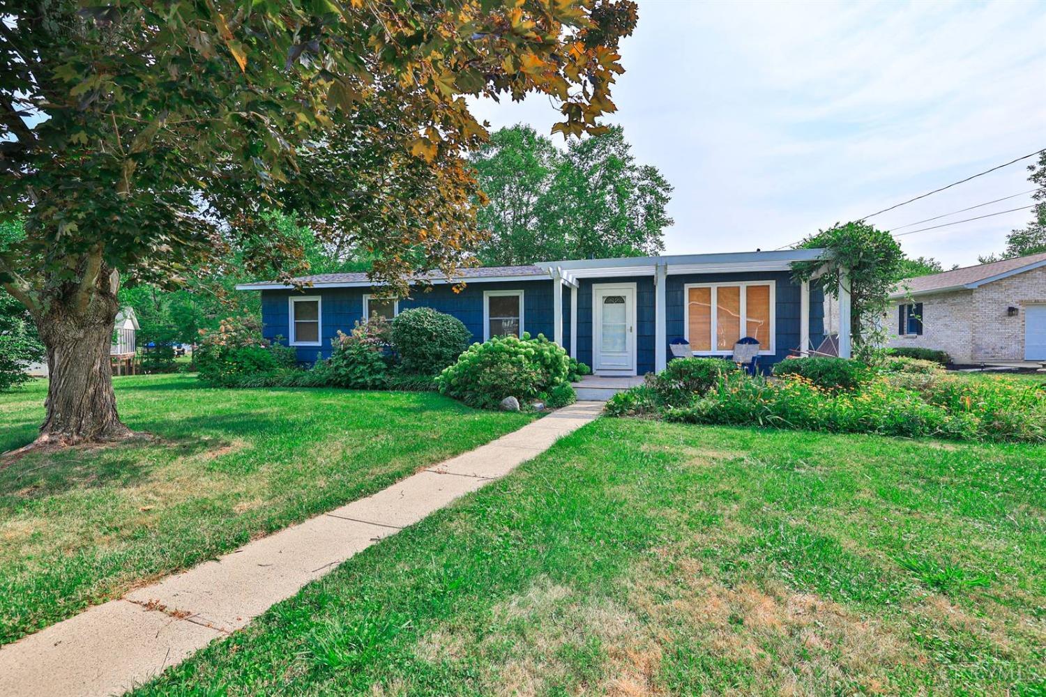 Flensburg Dr, Fayetteville, OH 45118