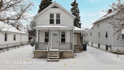 316 Fraser St, Bay City, MI, 48708-7121 | Card Image