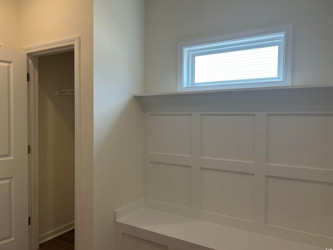 View of mudroom | Image 14