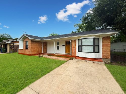 110 Marigold Dr, Garland, TX, 75041-3505 | Card Image