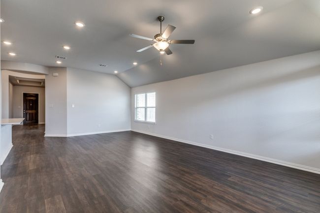 509 Oleander Loop, House other with 4 bedrooms, 3 bathrooms and 4 parking in Buda TX | Image 4