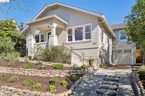 3862 Lyman Rd, Oakland, CA, 94602-1845 | Card Image