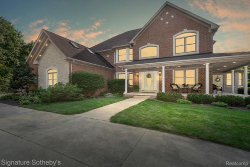 5557 Cobble Ln, Dexter, MI, 48130-8441 | Card Image