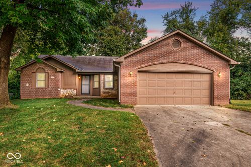 1360 Boone Ct, Indianapolis, IN, 46217-5241 | Card Image