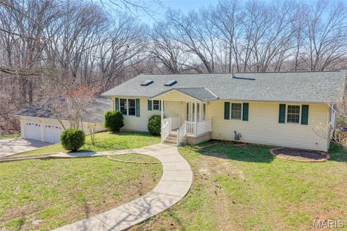 369 Mullins Rd, Chester, IL, 62233-1749 | Card Image