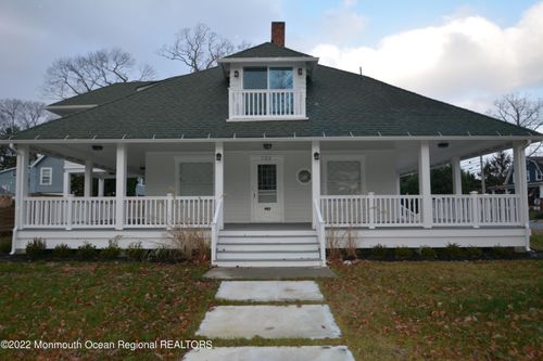 703 S Edgemere Dr, West Allenhurst, NJ, 07711-1415 | Card Image