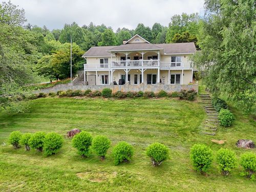 70 Fairway Ln, Sky Valley, GA, 30537-2600 | Card Image