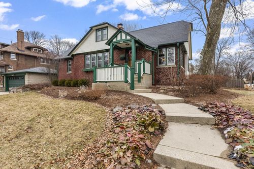 4134 N Murray Avenue, Shorewood, WI, 53211 | Card Image