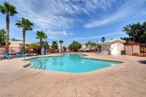 na-2576 Velez Valley Way, Henderson, NV, 89002-9398 | Card Image
