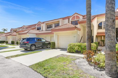 3407 Emerald Oaks Dr, Hollywood, FL, 33021-8404 | Card Image