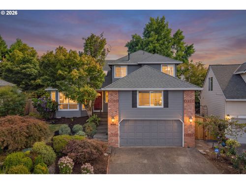 9260 Sw Skokomish Ln, Tualatin, OR, 97062-7247 | Card Image