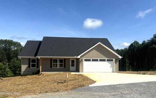 124 Little Donnie Way, Maryville, TN, 37801-2005 | Card Image