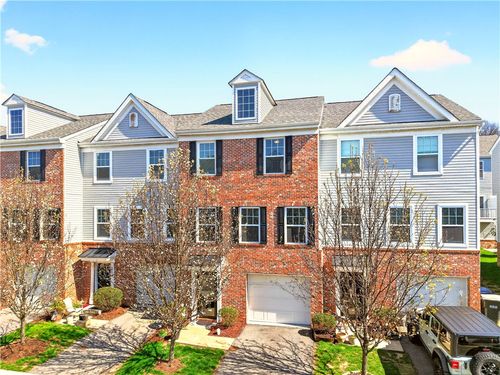 221 Faulk Dr, Marshall, PA, 15086 | Card Image