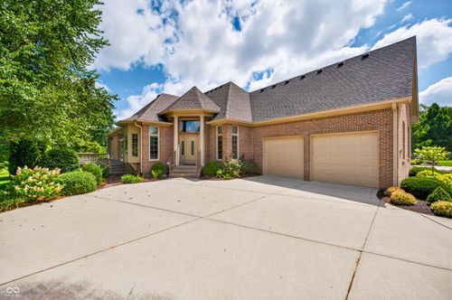 1514 Ashwood Ct, Greenwood, IN, 46143-7853 | Card Image
