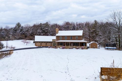 840 Commerce Rd, STAUNTON, VA, 24401-9028 | Card Image