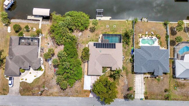 18753 Klingler Cir, House other with 3 bedrooms, 2 bathrooms and null parking in Port Charlotte FL | Image 55